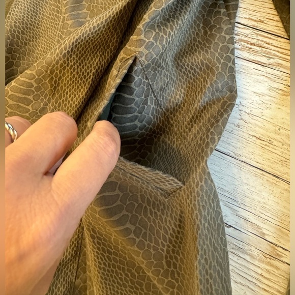 NWT BlankNYC by Anthropologie Snakeskin Draped Blazer Jacket Coat Cardigan XS - Picture 10 of 15